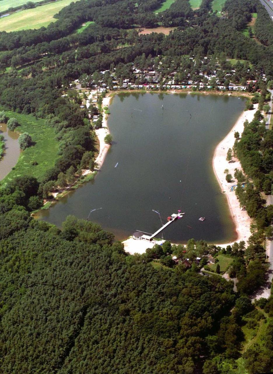 Erholungsgebiet Blauer See Гарбсен Экстерьер фото